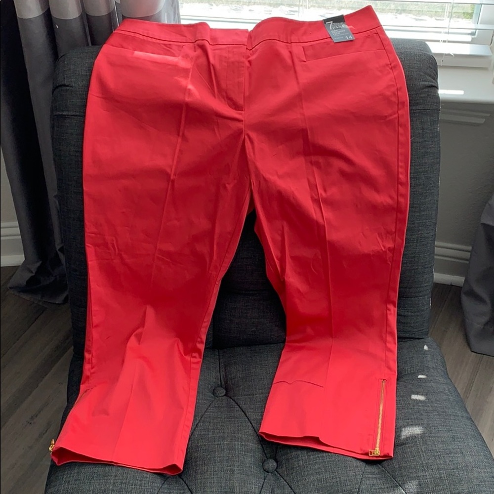 Tangerine Cropped Slacks w/Gold Zipper